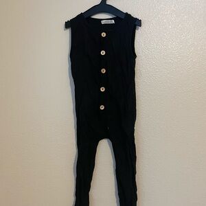 Little Cottonwood Black Sleeveless Romper